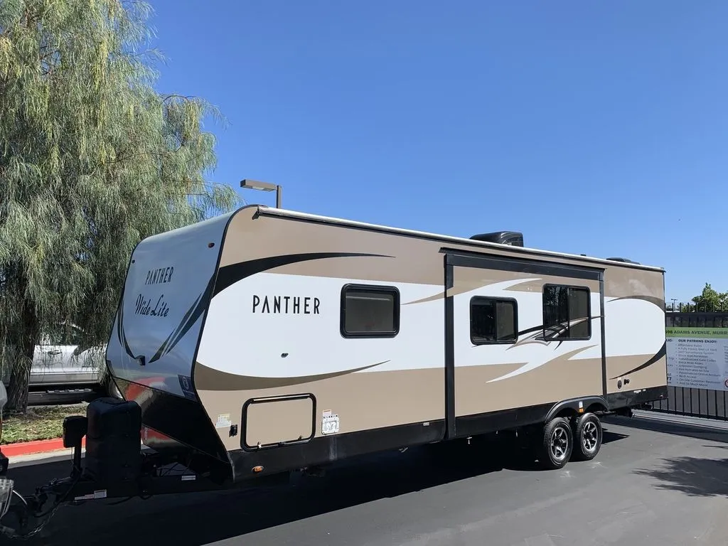 2019 Pacific Coachworks Panther Widelite 28BHSS