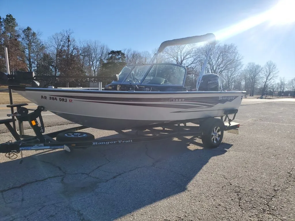 2018 Ranger Boats VS1682SC Angler