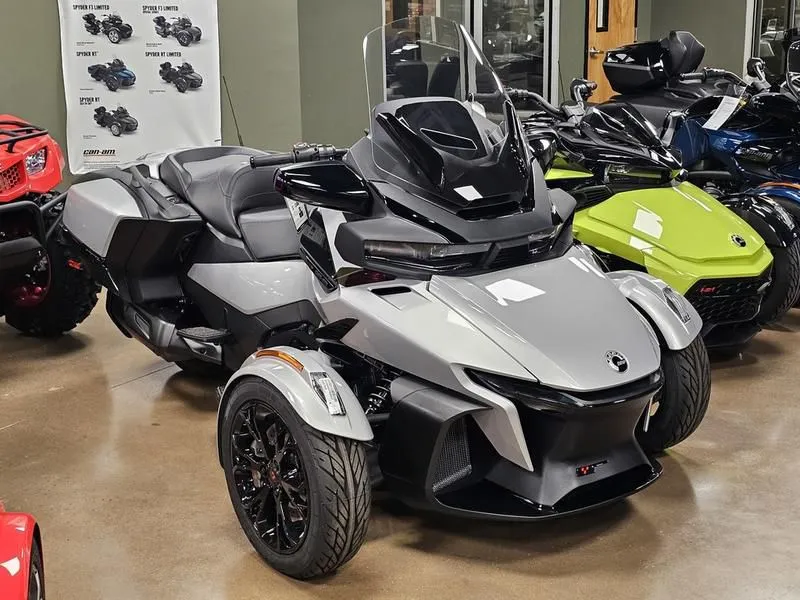 2023 Can-Am Spyder RT Rotax 1330 ACE