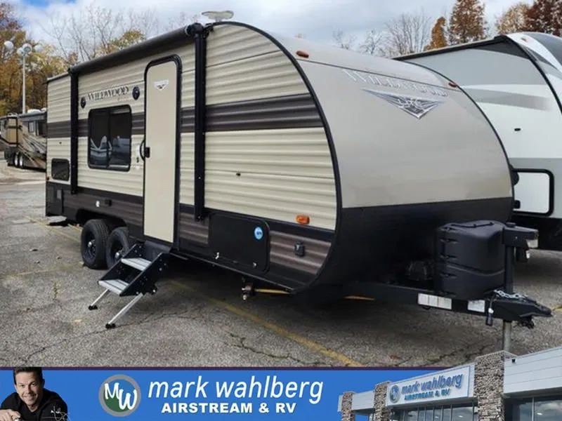 2019 Forest River Wildwood X-Lite Midwest 171RBXL