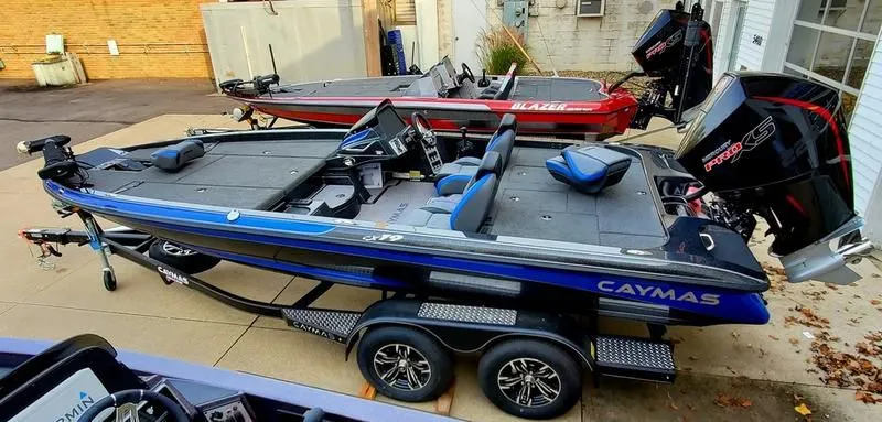 2023 Caymas Boats CX 19