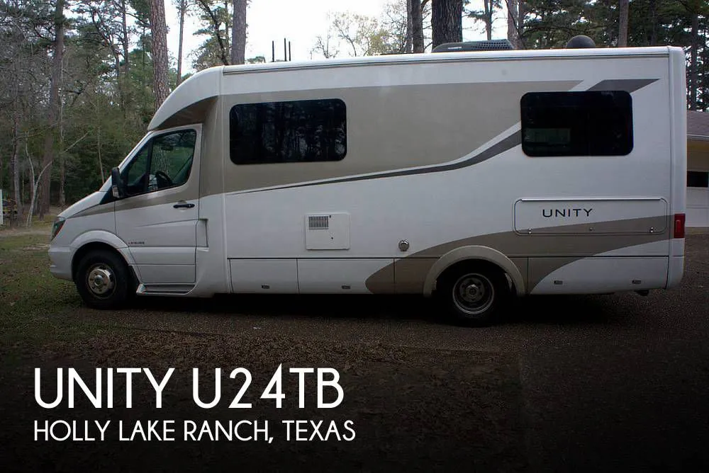 2016 Leisure Travel Unity U24TB
