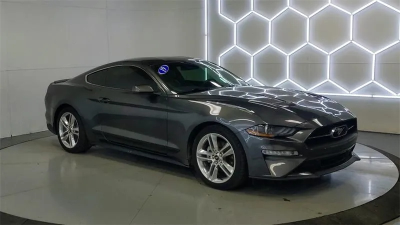 2019 Ford Mustang RWD EcoBoost Premium EcoBoost 2.3L I4 GTDi DOHC Turbocharged VCT
