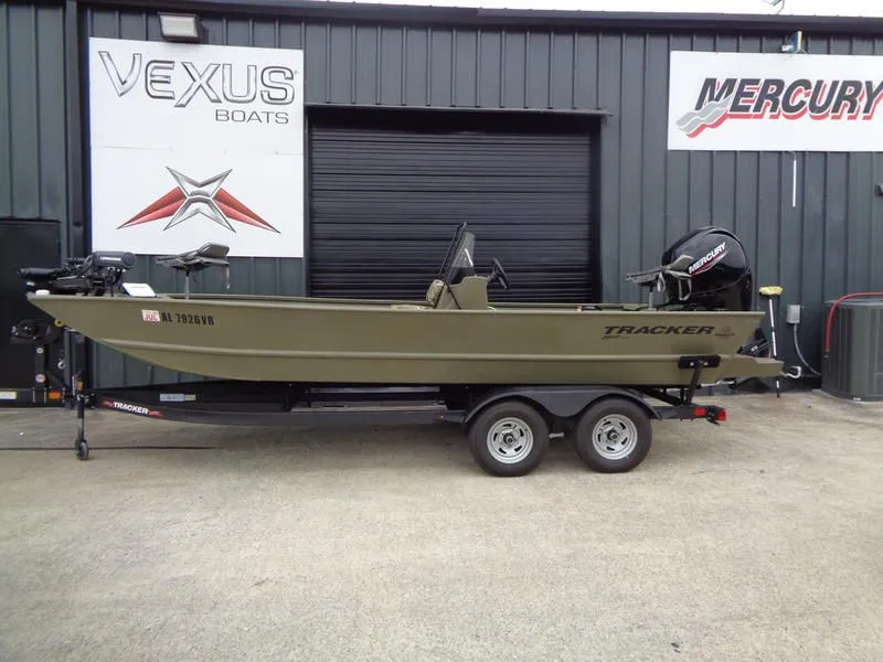2023 Tracker Boats GRIZZLY 2072 CC