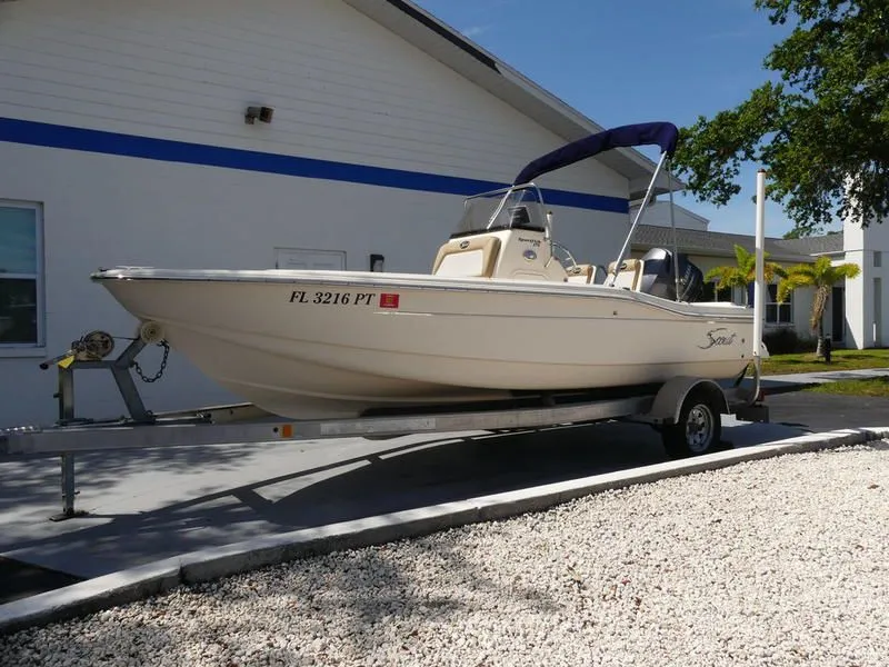 2014 Scout Boats 175 Sportfish in Bradenton, FL