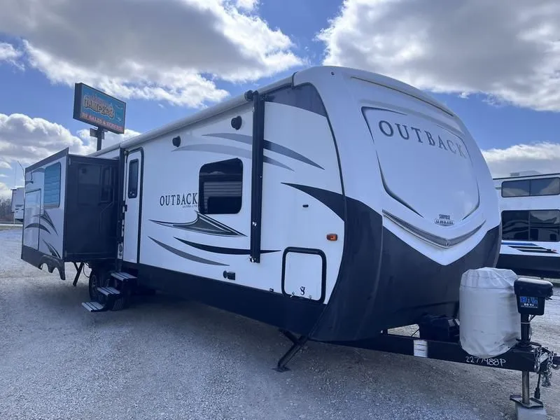 2018 Keystone RV  Outback 330RL