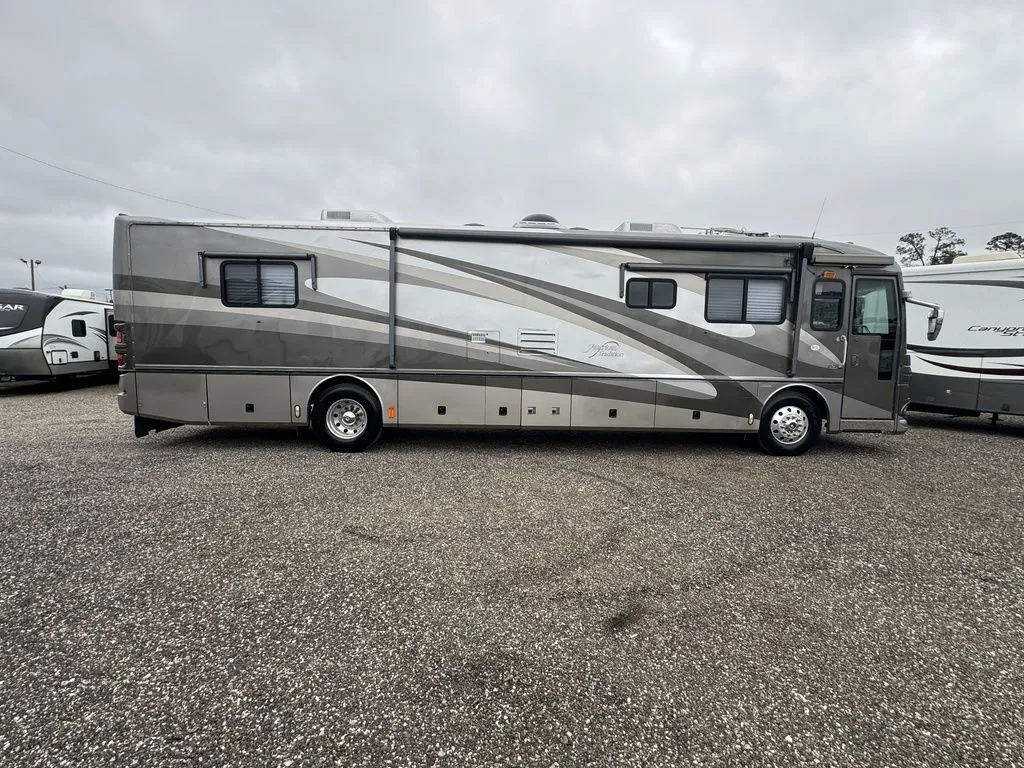 2003 AMERICAN TRADTION American Tradition 40M