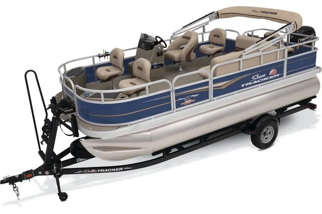 2024 Tracker Boats Bass Buggy 18 DLX