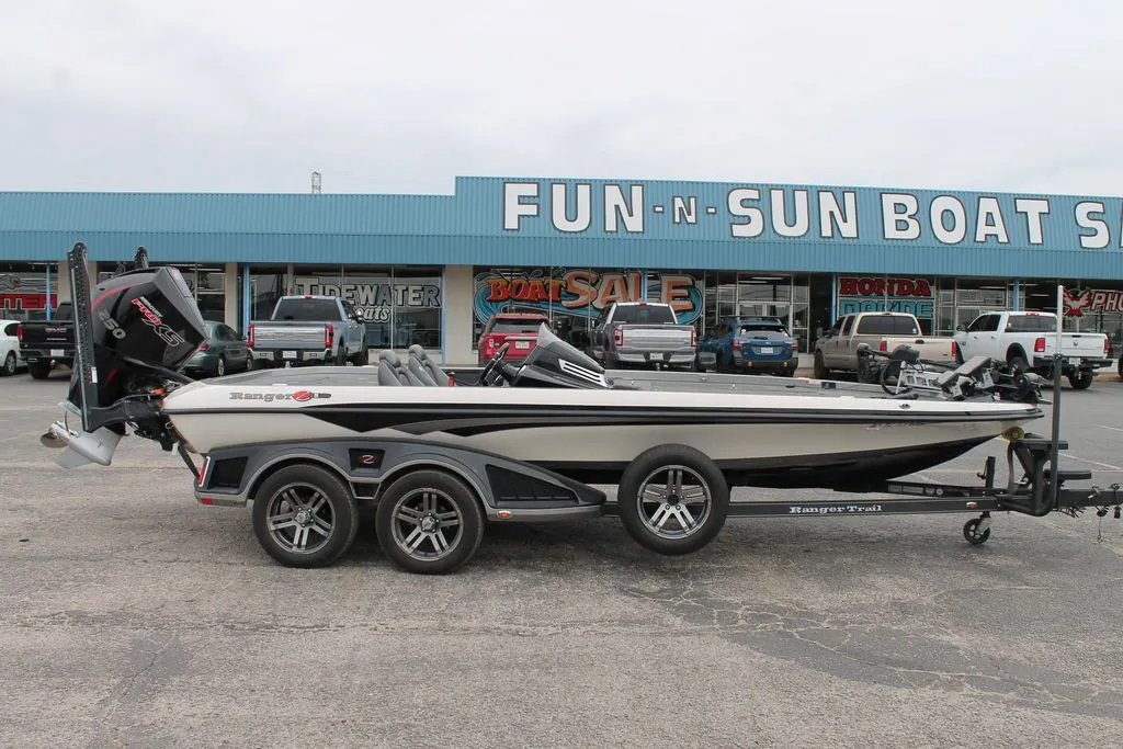 2020 Ranger Boats Z521C Ranger Cup Equipped