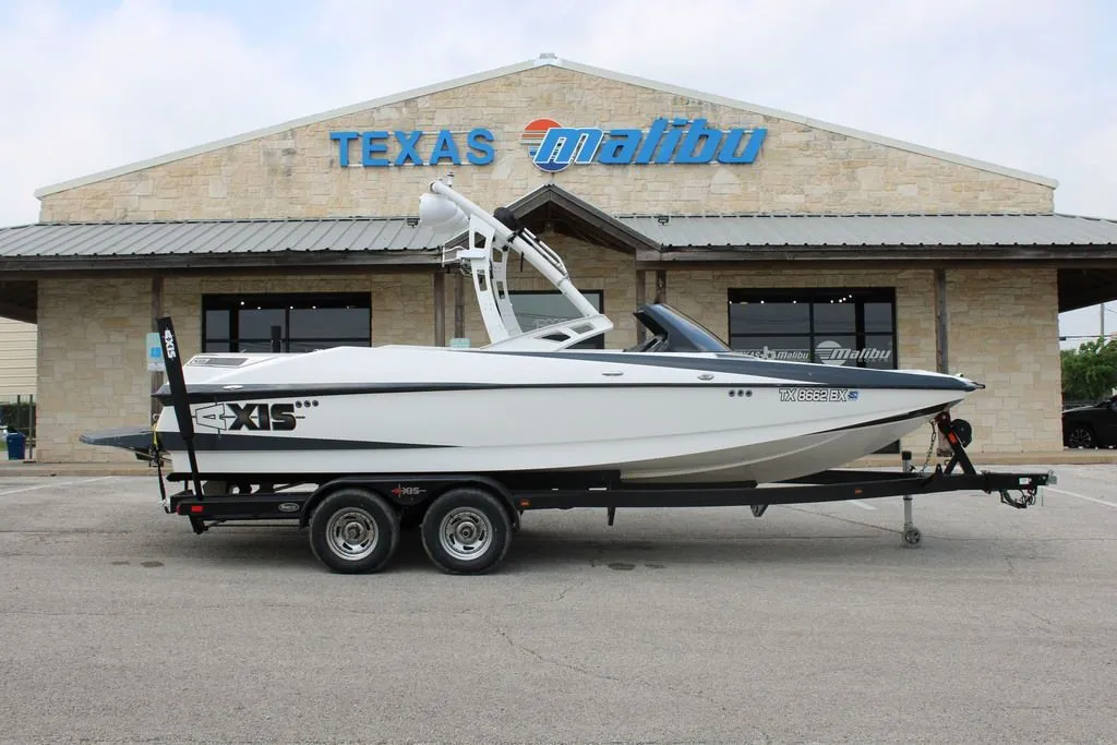 2013 Axis Wake Research A22 in Austin, TX