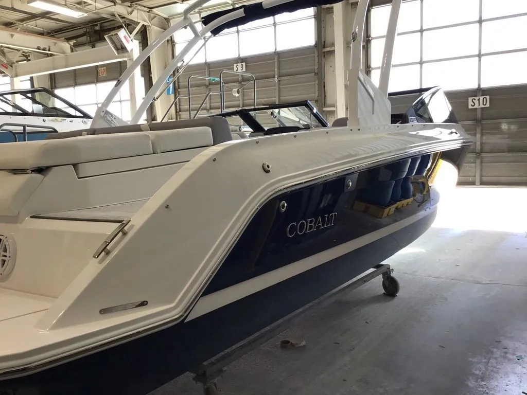 2024 Cobalt Boats New CS22