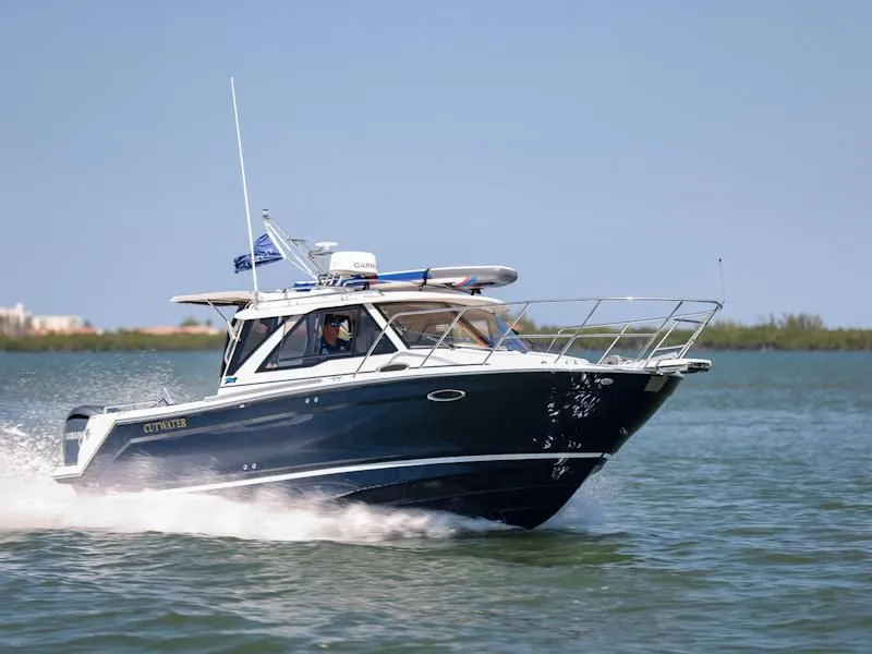 2024 Cutwater Boats C-248 Coupe