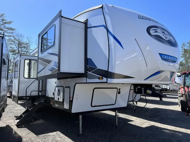 2024 Forest River RV  Cherokee Arctic Wolf 3910SUITE