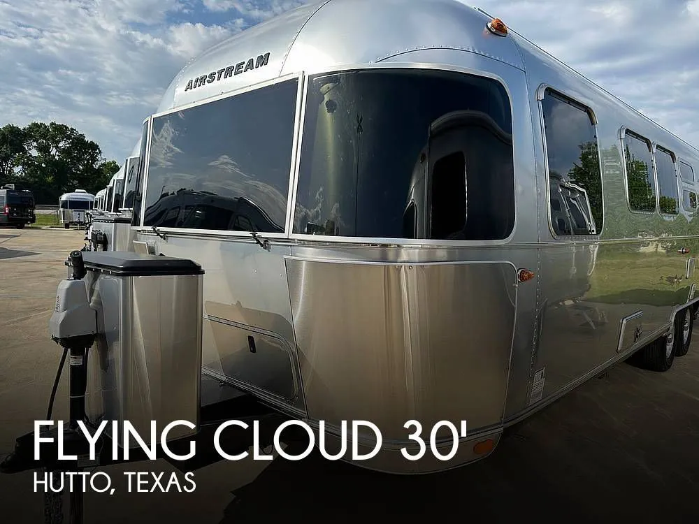 2024 Airstream Flying Cloud 30FB Bunk RV For Sale In, 01/28/2024