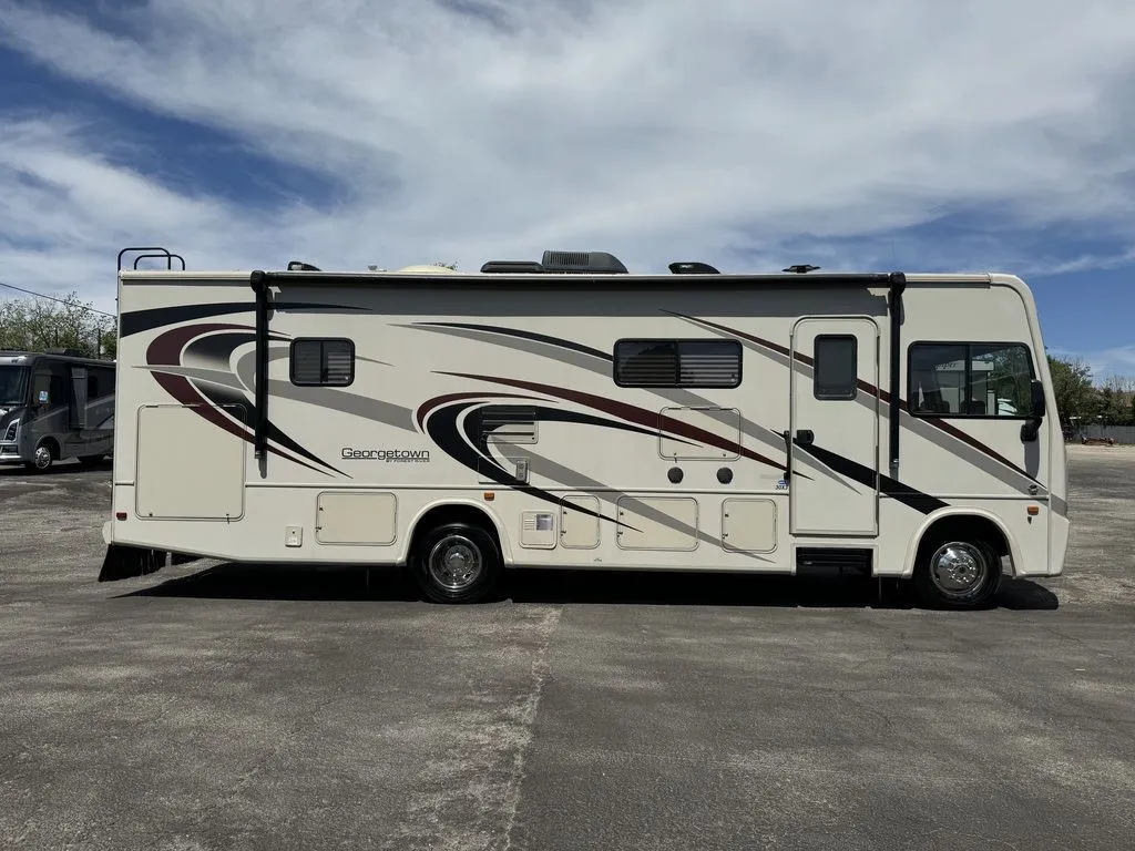 2018 Forest River Georgetown 3 Series GT3 30X3