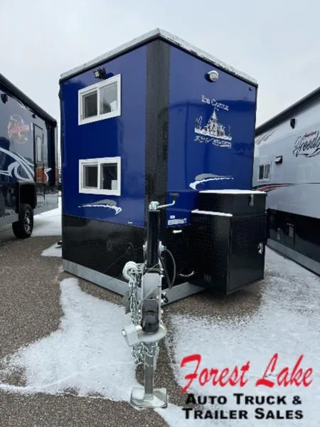 2024 Ice Castle Fish Houses  RV Extreme III 8x21VHD