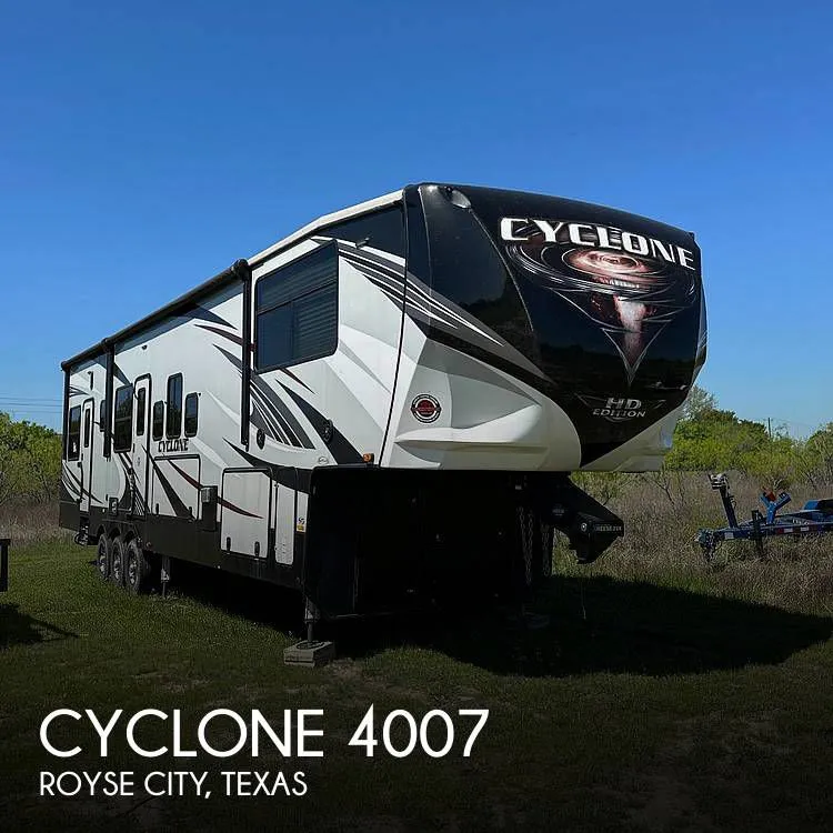 2020 Heartland Cyclone 4007