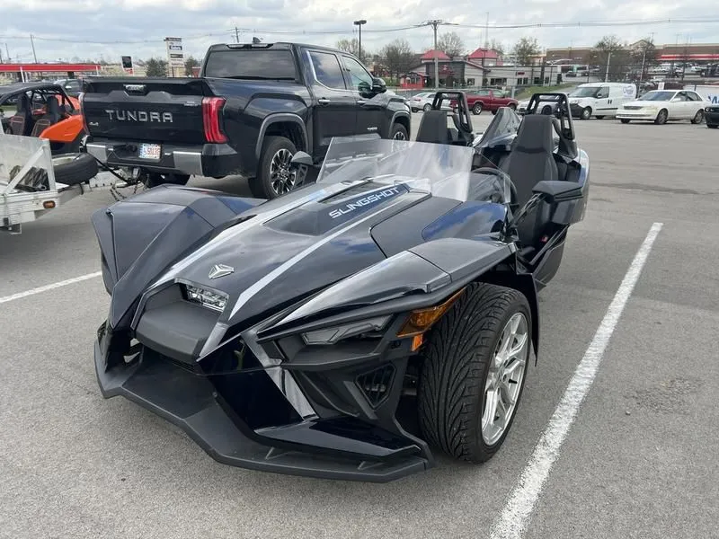 2021 Polaris  Slingshot SL Autodrive