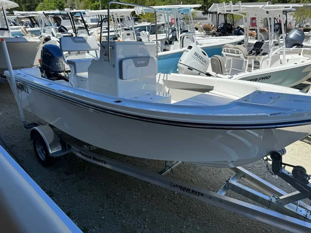 2024 Parker 18 Center Console Special Edition