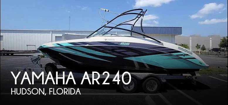 2013 Yamaha AR240