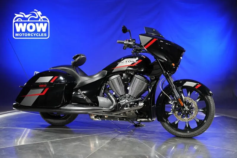 2017 Victory Motorcycles MAGNUM