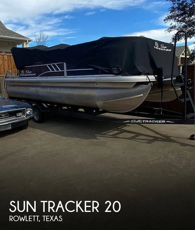 2022 Sun Tracker Party Barge 20dlx