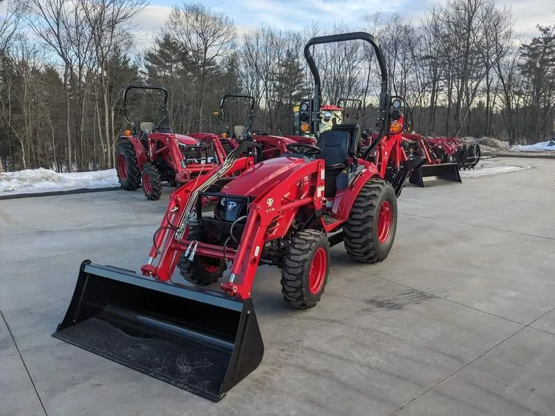 2024 TYM  T25H Hydrostatic Tractor with 24.7HP, Loader and Backhoe