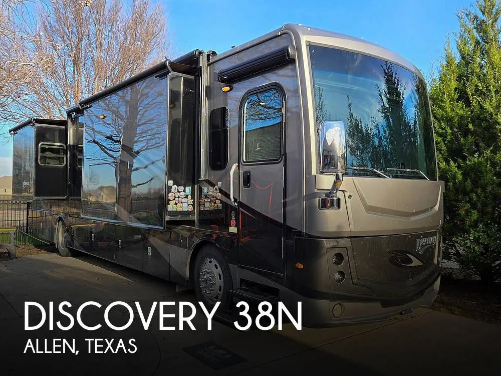 2020 Fleetwood Discovery 38N