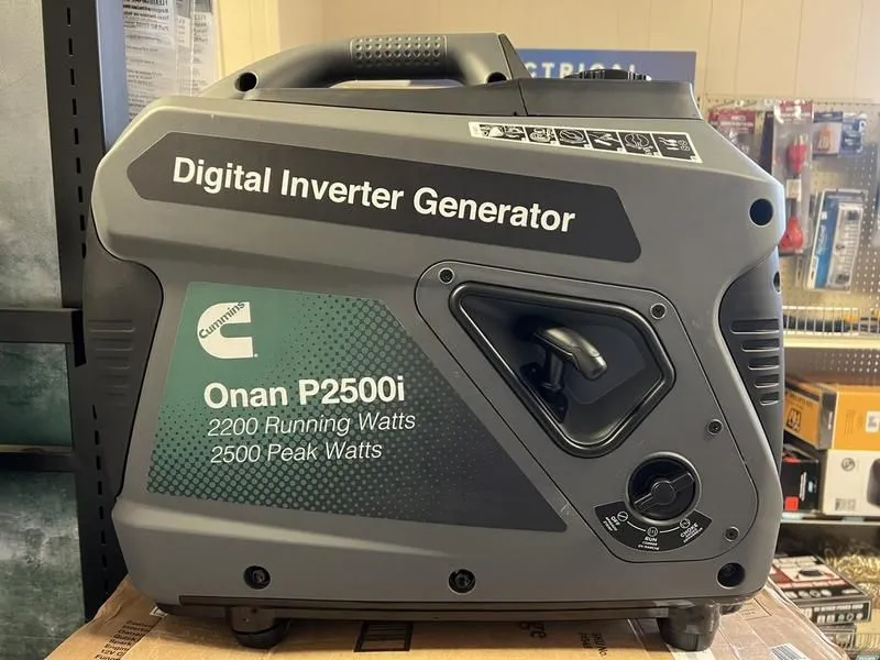 2024 Onan Cummins  P2500i 2500 Watt Digital Inverter Portable Generator