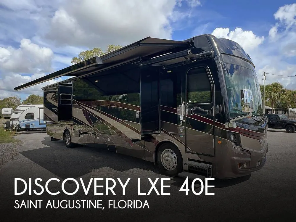 2018 Fleetwood Discovery LXE 40E
