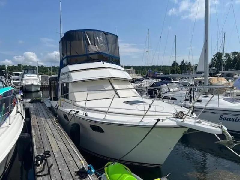 1989 Carver Yachts 3227 Convertible