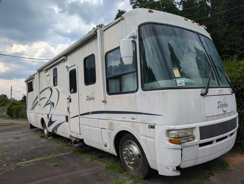 2003 National Dolphin 5380