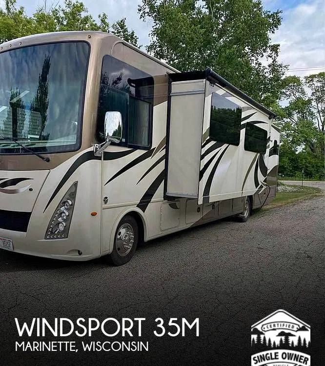 2017 Thor Motor Coach Windsport 35M