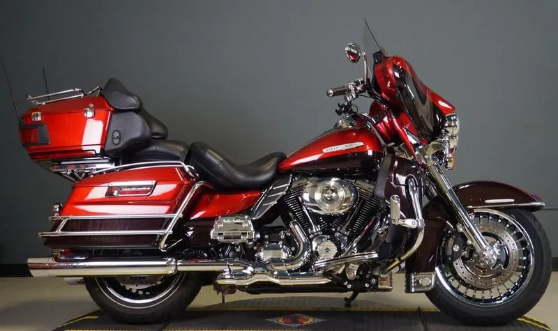 2012 Harley-Davidson FLHTK - Electra Glide Ultra Limited