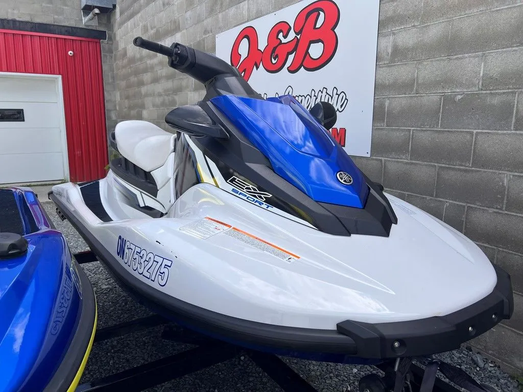 2019 Yamaha Waverunners EX1050B-UB
