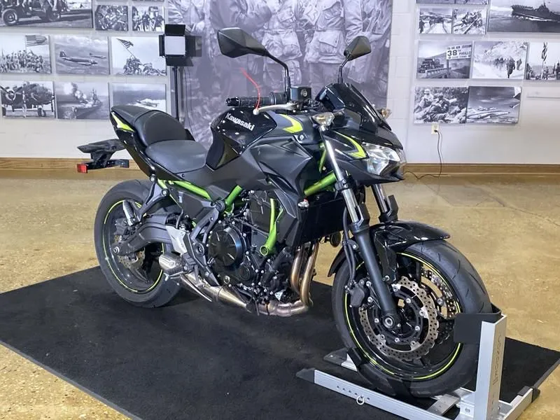 2022 Kawasaki Z650 Base