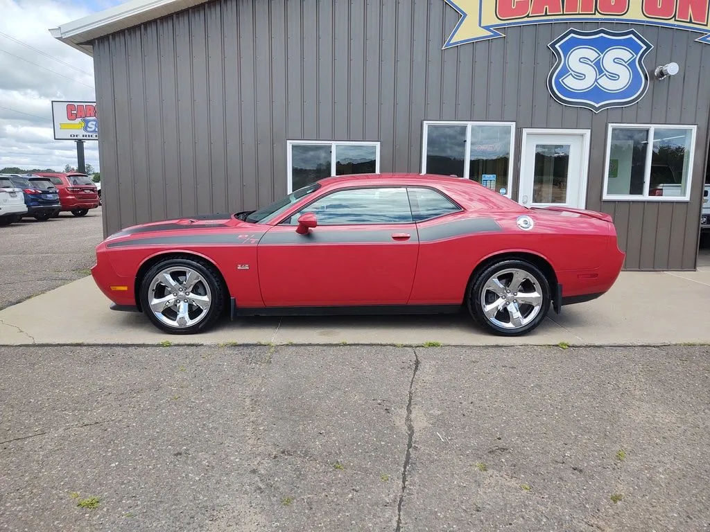 2013 Dodge Challenger R/T Classic! Manual trans! Remote Dixie horn!