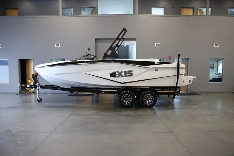 2024 Axis Wake Research T220-R