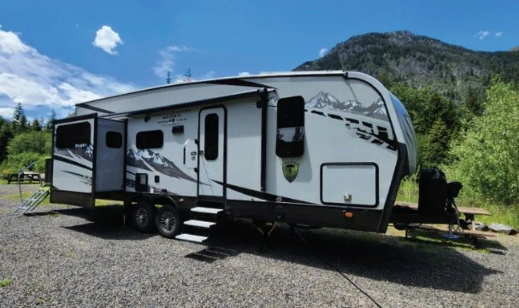 2025 Outdoors RV Back Country 26RPS Titanium Series