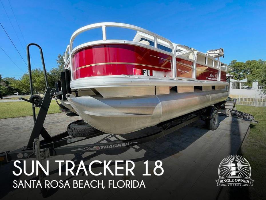 2021 Sun Tracker 18 DLX Bass Buggy in Santa Rosa Beach, FL