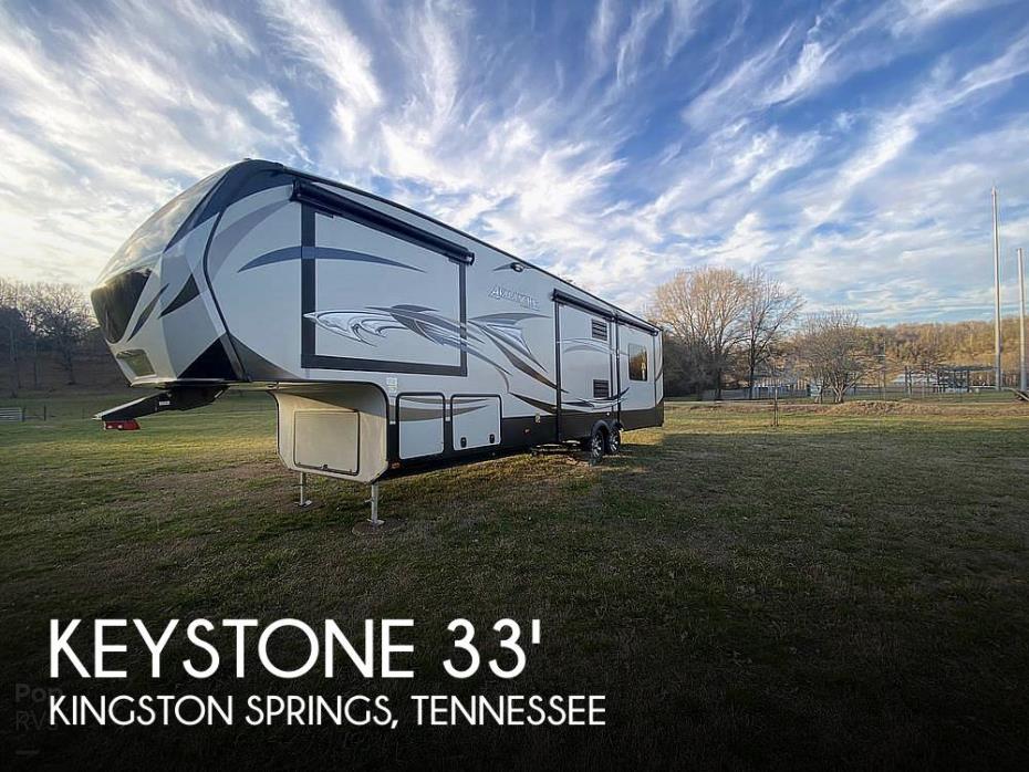 2015 Keystone Avalanche 331RE