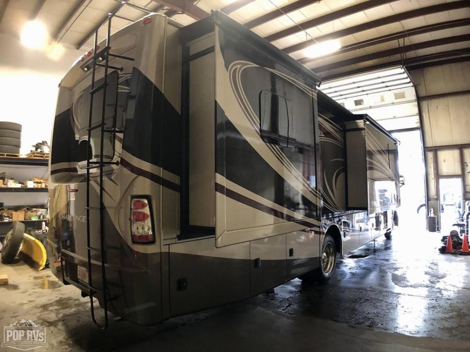 2014 Thor Motor Coach Challenger 37gt RVs for sale