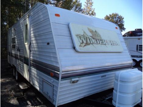 1999 Fleetwood Wilderness Lite 825Y