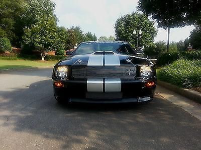 2007 Ford Mustang Shelby GT Coupe 2