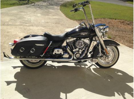 2011 Harley-Davidson Road King CLASSIC