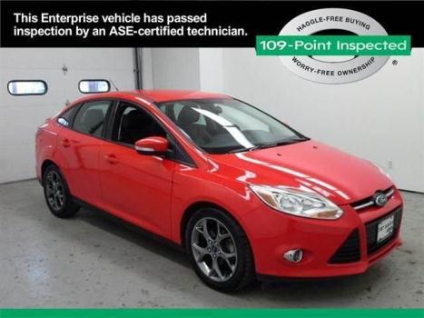 2013 Ford Focus  4dr Sdn SE