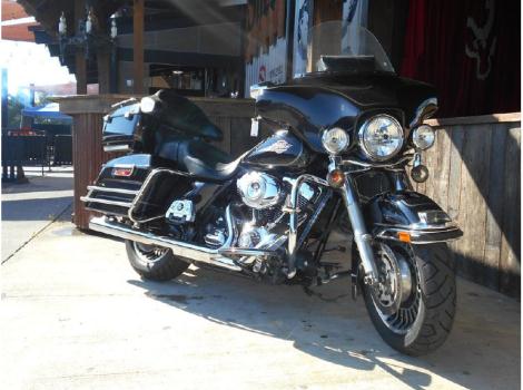 2011 Harley-Davidson FLHTC-Electra Glide Classic
