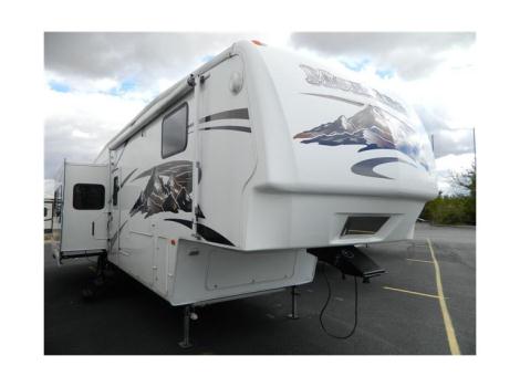 2007 Keystone Montana 3400RL