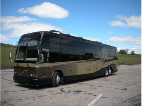 2009 Prevost H3-45 Vip