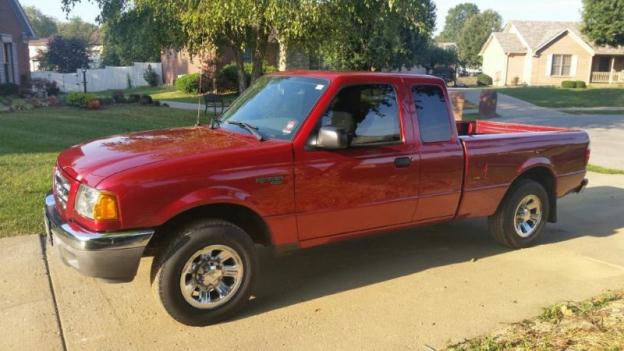 2003 Ford Ranger XLT Supercab 4D Excellent Condition!!